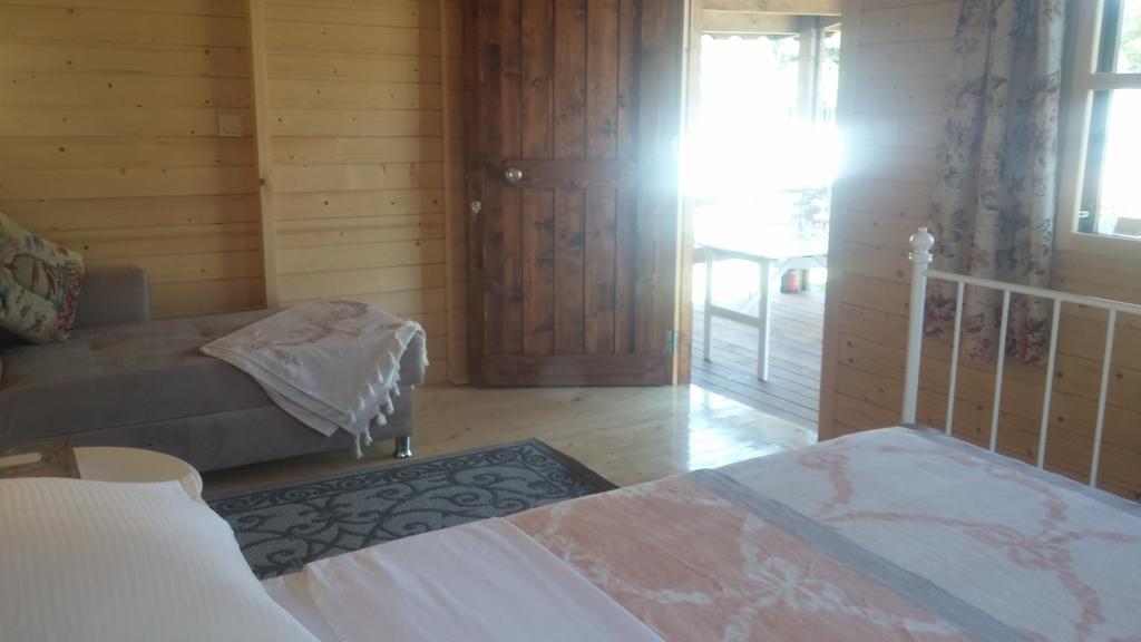 Liberta Guesthouse Seferihisar Δωμάτιο φωτογραφία