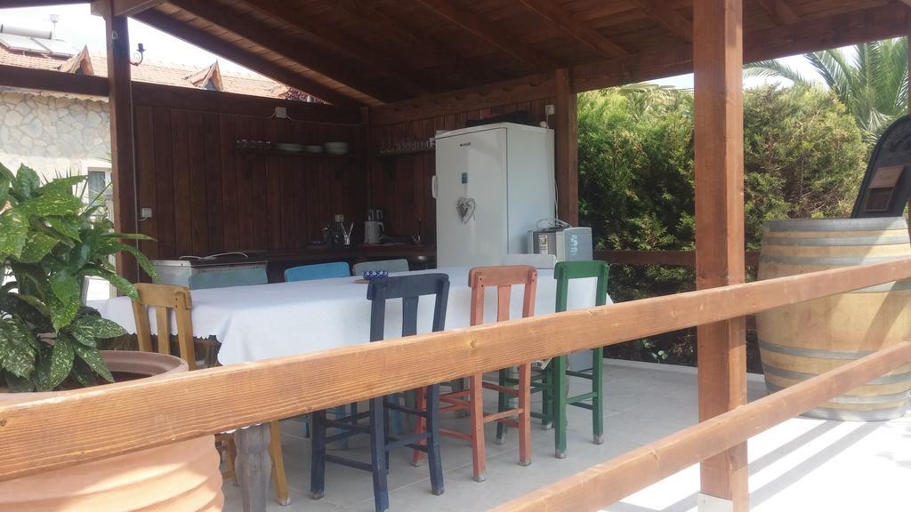 Liberta Guesthouse Seferihisar Δωμάτιο φωτογραφία